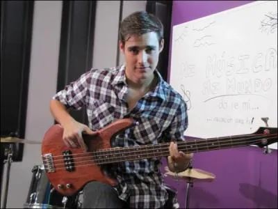 Comment s'appelle ce garon ?