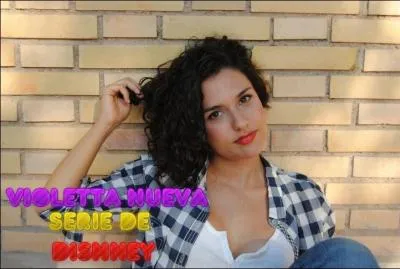 Comment s'appelle cette fille ?