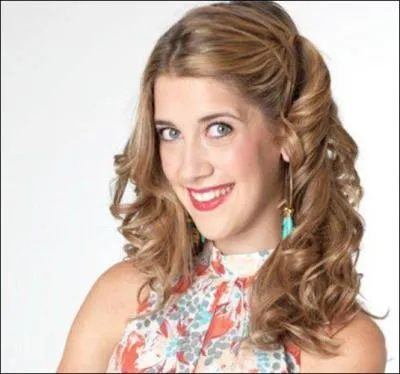 Comment s'appelle cette fille ?