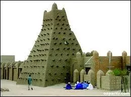 Quelle tait la capitale de l'empire Shonga ?