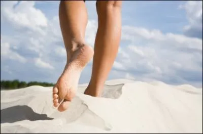 Pierrot marche trs vite, trop vite, mais il est clair qu'il n'est pas atteint de :