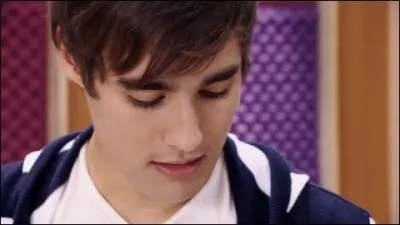 Len interprte  Voy por ti   mais pour qui ?