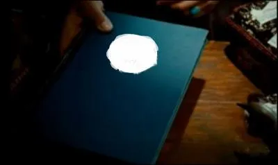 Que prend Bella  la librairie ?