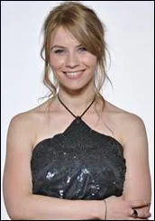 Comment s'appelle cette fille ?