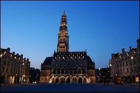Où situez-vous la ville préfectorale d'Arras ?