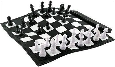 Qui commence la partie d'checs ?