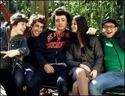 Combien y a-t-il de personnages dans la famille d'Adam ? (sans la grand mre ! )