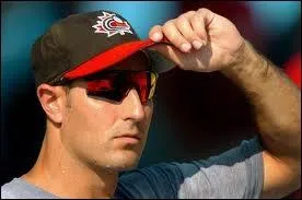 Quel sport pratique Denis Boucher ?