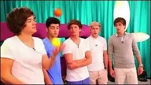 Au contraire qui est le garon le plus jeune ?