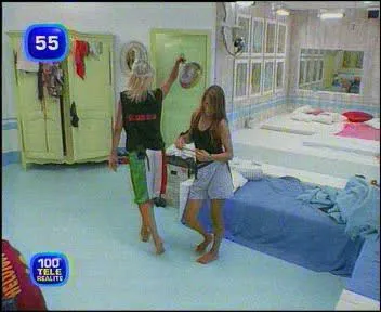 Nice People - Serena et Katrin danse mais...