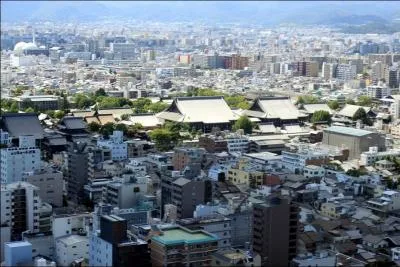 La ville japonaise de Kyoto est-elle la capitale de son pays ?