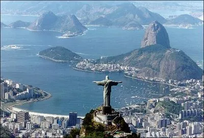 Rio de Janeiro est la capitale du Br�sil.