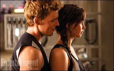 Comment meurt Finnick Odair ?