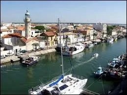 Rattachez Le Grau-du-Roi et son chenal  sa rgion.