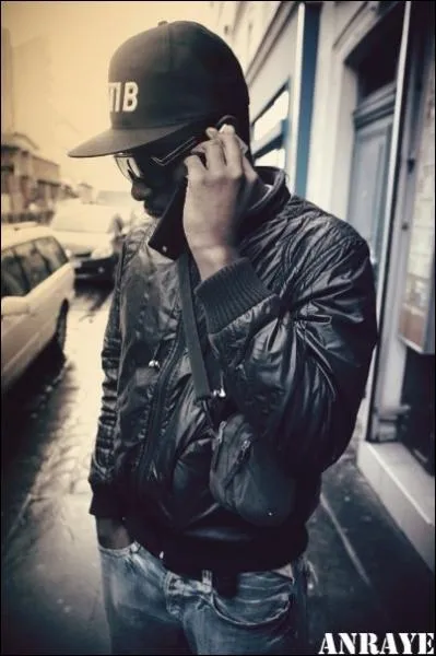 Quel tait le nom de ce groupe ?