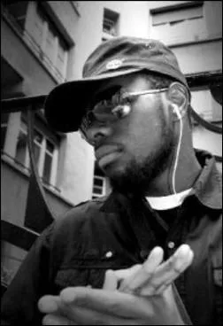 A quel comptition participe-t-il avec Sexion d'assaut ?