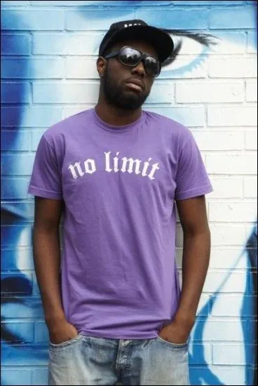 Quel prix remporte-t-il ?