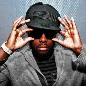 Comment s'appelle son pre ?