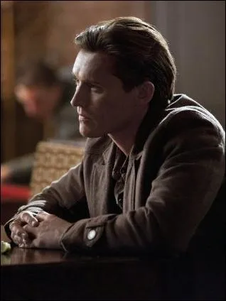 Finn est sorti avec :