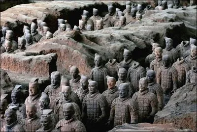 Parlons un peu du centre de la Chine, quel est ce monument situ prs de Xi'an ?