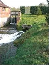 La rivire Ancre est un affluent ...