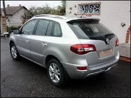 Renault a fabriqu deux 4x4. Duquel s'agit-il ?