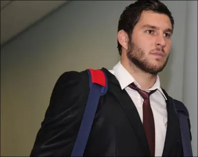 Le 12 aot 2009, il marque son premier but en Bleu contre...