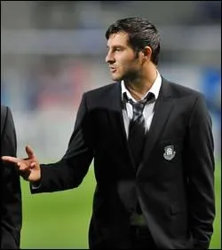 Le 10 octobre suivant, il marque son premier doubl sous le maillot franais contre...