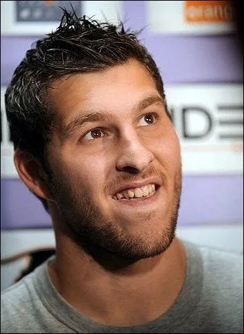 Le 21 aot 2010, le Toulouse FC accepte une offre de transfert de Gignac pour...