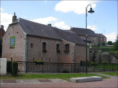 Combien y a t-il de roue  eau dans ce moulin ?
