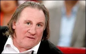 Quel acteur a fait polmique en partant vivre en Russie ?