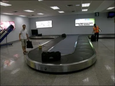 What does LIAT stand for (que signifie l'acronyme LIAT) ?