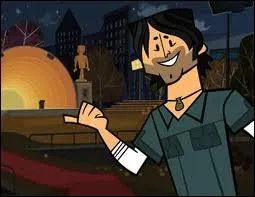 Dans la saison 2, comment s'appellent les rcompenses donnes  ceux qui ne sont pas limins ?