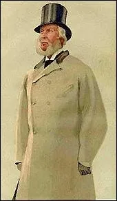 Ce manteau, d'origine cossaise, s'est port beaucoup au XIXme sicle, surtout chez les militaires. C'est un :