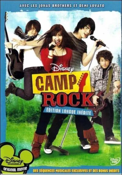 Qui joue dans  Camp Rock  au ct des Jonas Brothers ?