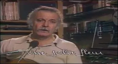 Comment est la  jolie vache  dans la chanson  Une jolie fleur  interprte par Georges Brassens ?
