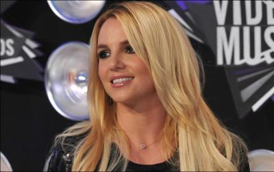 Quel ge a Britney Spears, la chanteuse de  Scream and Shout.   ?