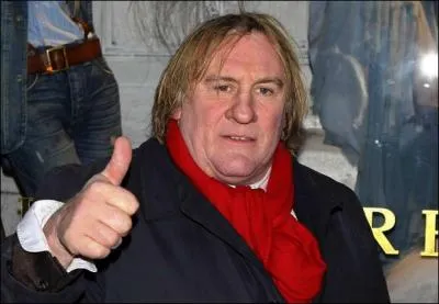 Quel ge a Grard Depardieu, l'acteur  la nationalit franco-russe ?