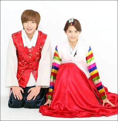 A quelle SNSD a-t-il avou vouloir se marier avec elle alors qu'elle n'avait que 13 ans ?