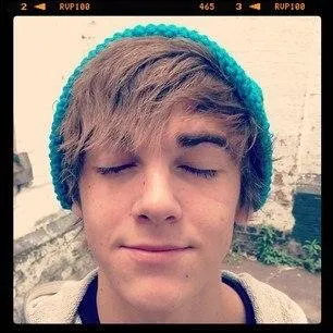 Quel est le nom complet de Dan ?