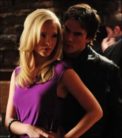 Quel est ce couple et dans quelle saison a-t-on pu les voir s'embrasser pour la premire fois ?