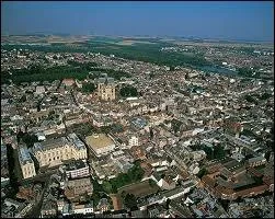  quelle rgion attribuez-vous Saint-Quentin ?