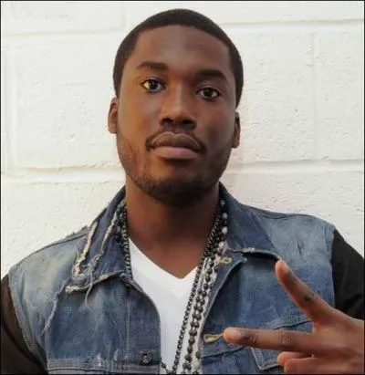 En quelle anne Meek Mill est-il pass par la case prison ?