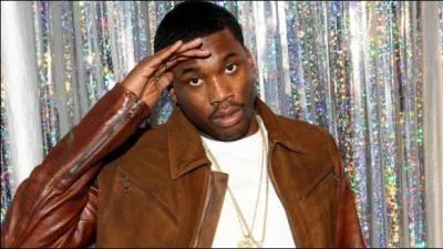 Son album  Dreams & Nightmares  a t :