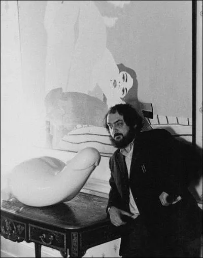 Comment s'appelle-t-il ?