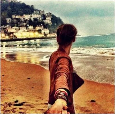 Toute seule sur cette plage ...