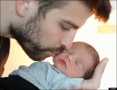 quel ge Shakira a-t-elle eu son premier enfant ?