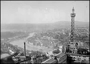 La tour de Fourvire,  Lyon, est de galement  Gustave Eiffel.