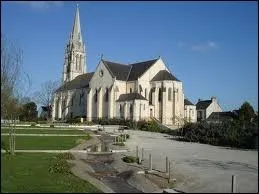 Comment appelle-t-on les habitants de La Chapelle-sur-Erdre ?