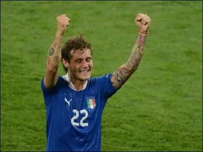 Qui est ce joueur de foot ?